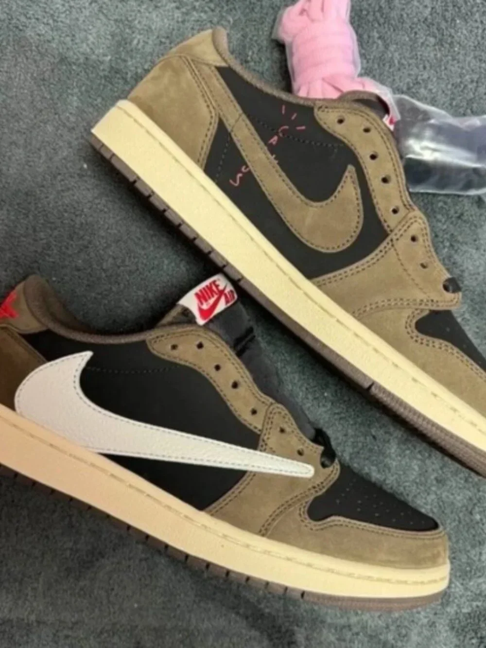 Travis Scott x Air Jordan AJ1 Low